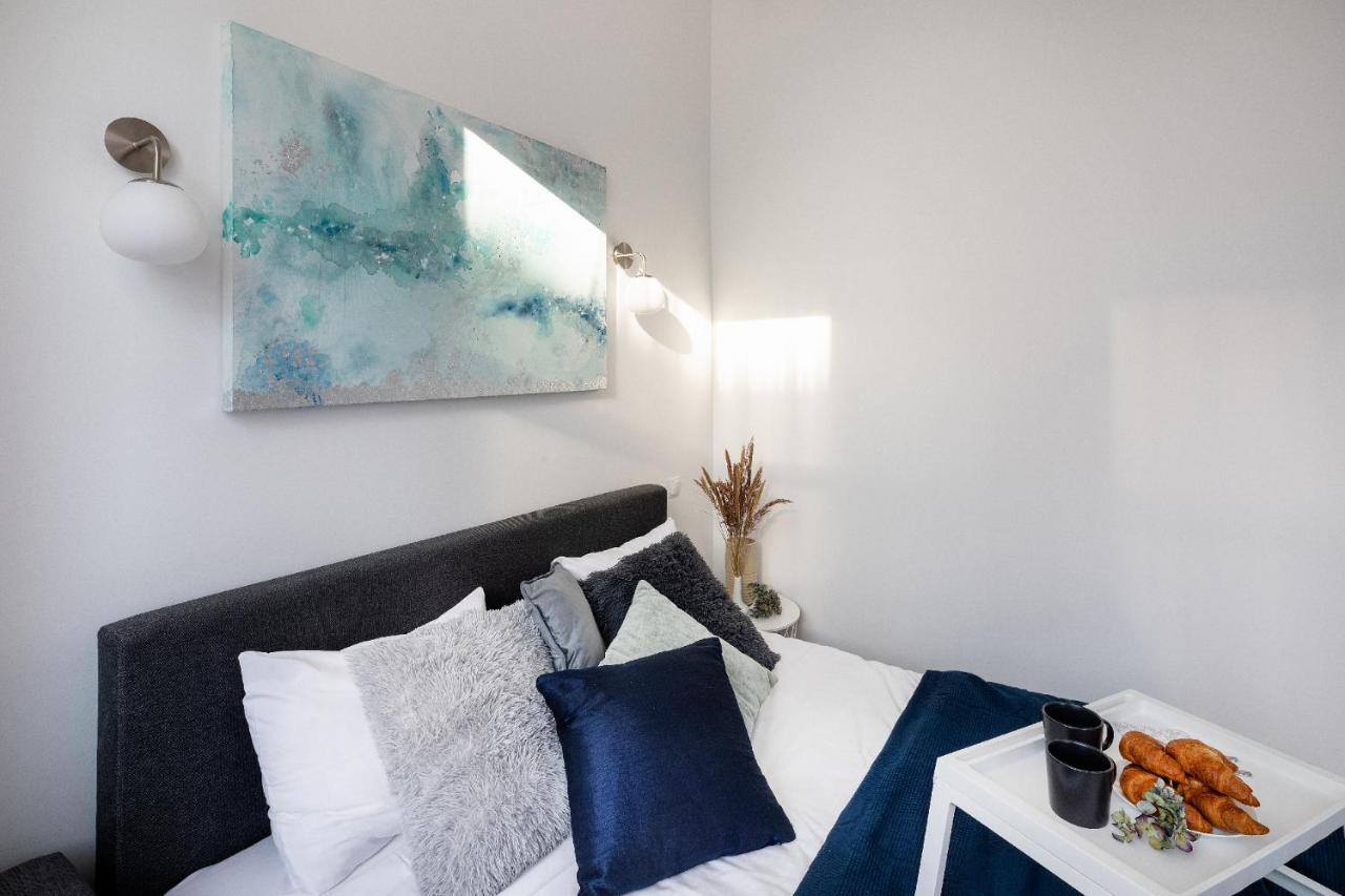 Brivibas House Design Apartments In City Center リガ エクステリア 写真