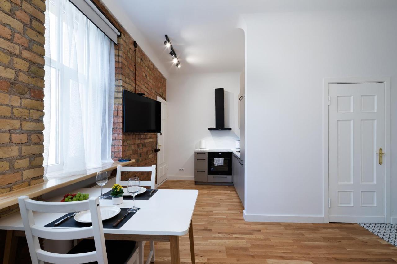 Brivibas House Design Apartments In City Center リガ エクステリア 写真